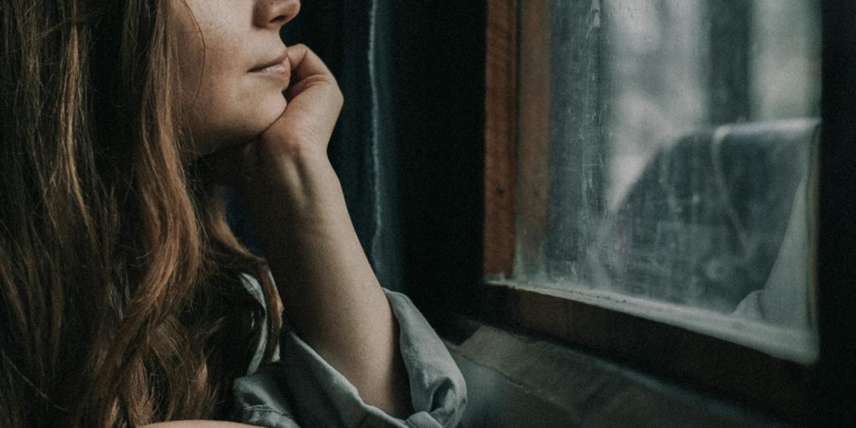 Many people experience overwhelming thoughts and worries, common signs of anxiety and stress that behavioural health addresses.