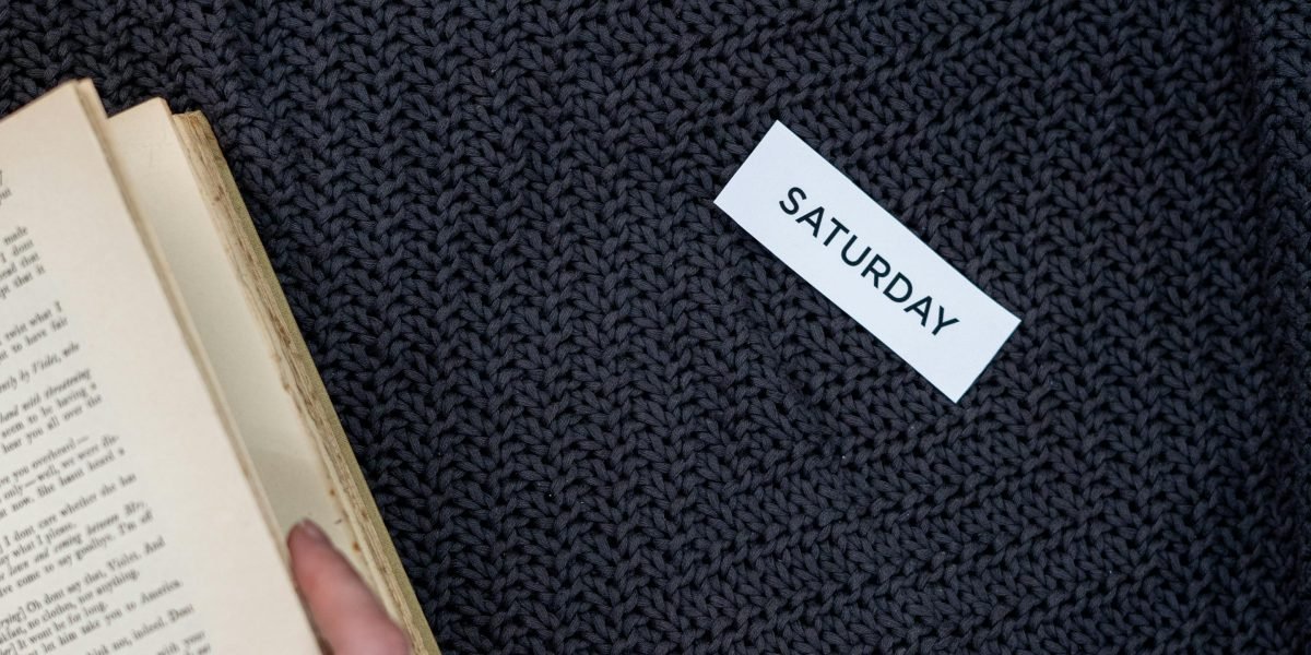 Experience comfort and reduced anxiety with the gentle pressure of a weighted blanket.